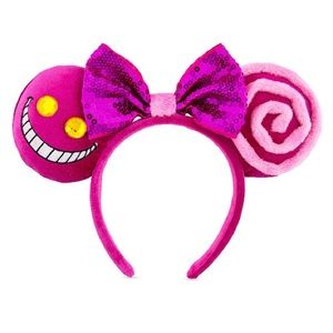 Cheshire Alice In Wonderland DisneyWorld park!